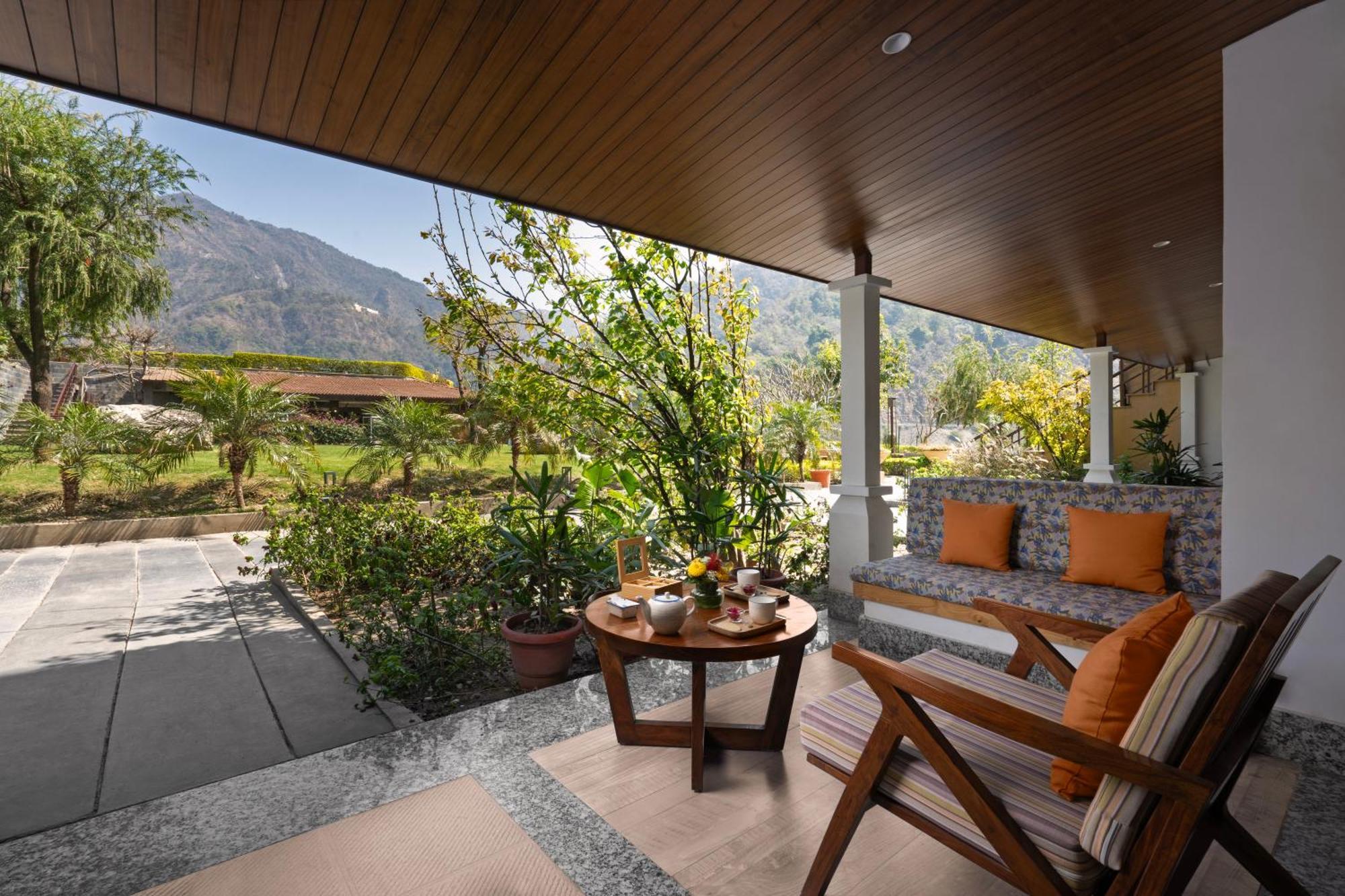 Aloha On The Ganges By Leisure Hotels Rishikesh Bagian luar foto