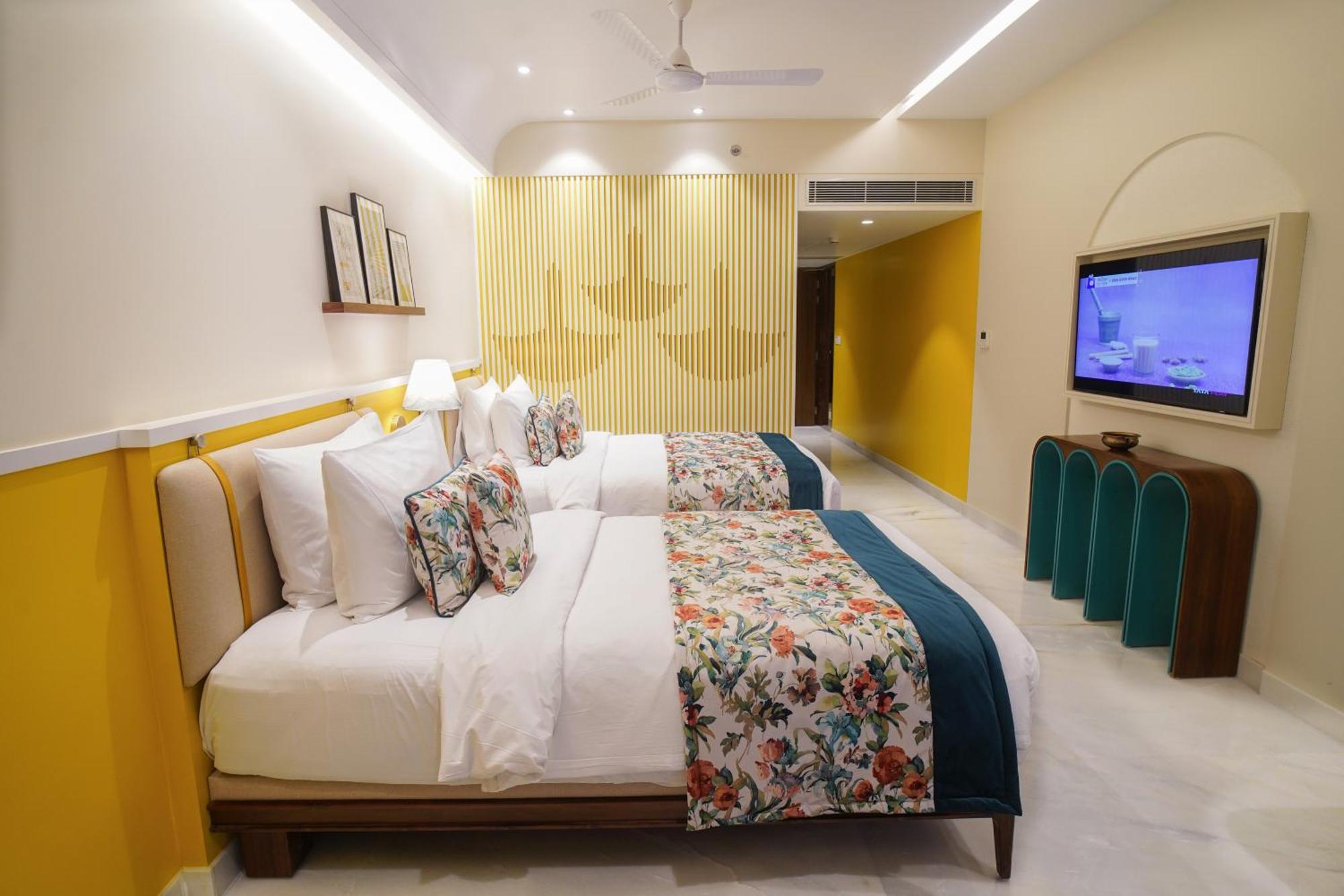 Aloha On The Ganges By Leisure Hotels Rishikesh Bagian luar foto